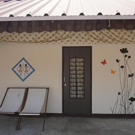 Praveg Tent City Narmada, Statue Of Unity Kevadia Екстериор снимка